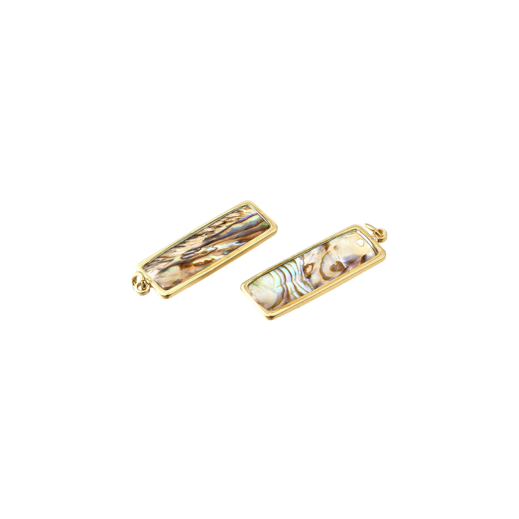 Transparent Front & Back View of the Gold Tideglass Charm