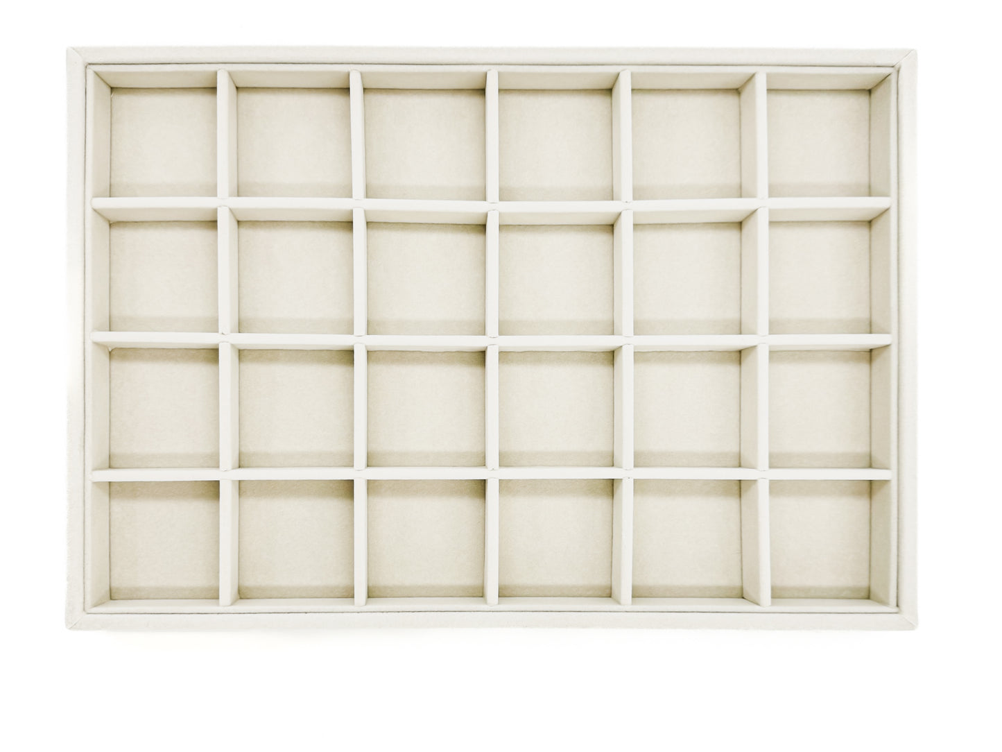 Overview of the 'Turn on the Charm' Jewelry Tray | The Charm Bar Co.