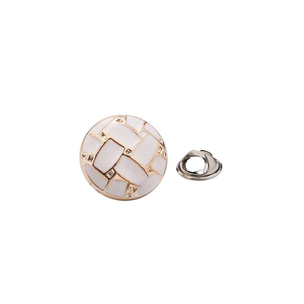 sideview Gold Tapestry Lattice Pin