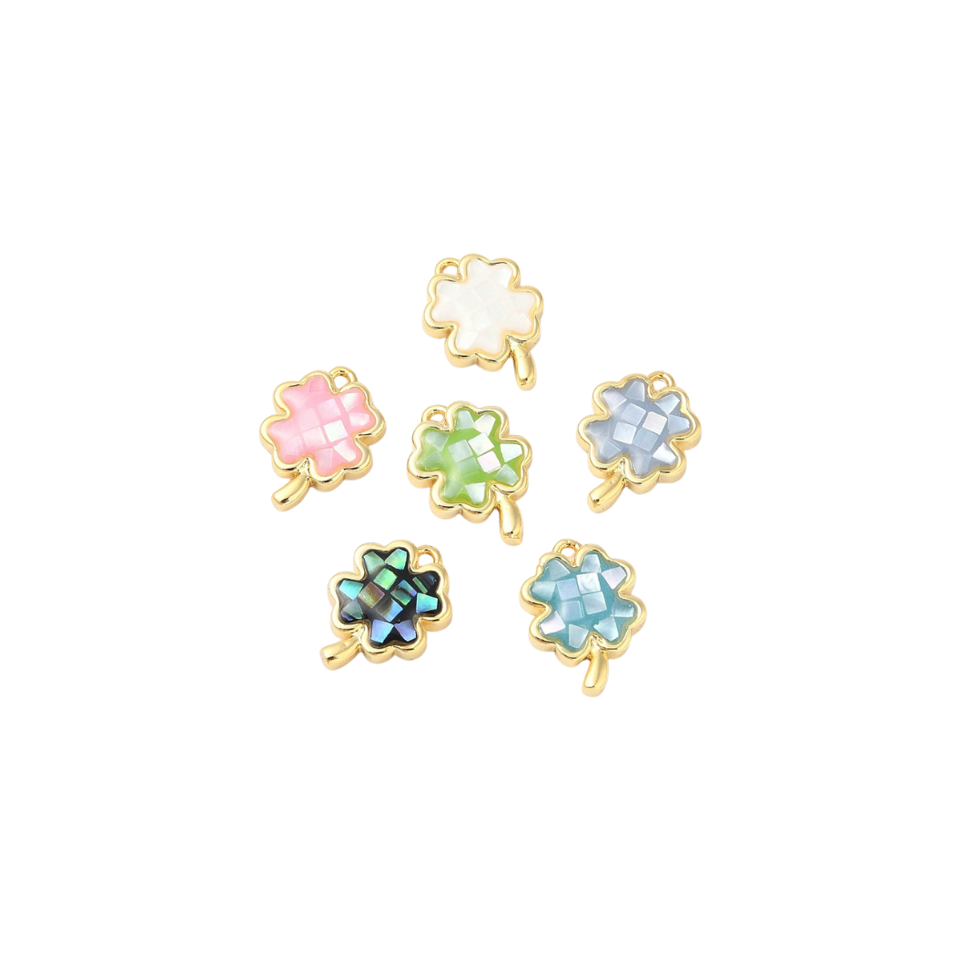Gold Mystic Clover Charm | Assorted