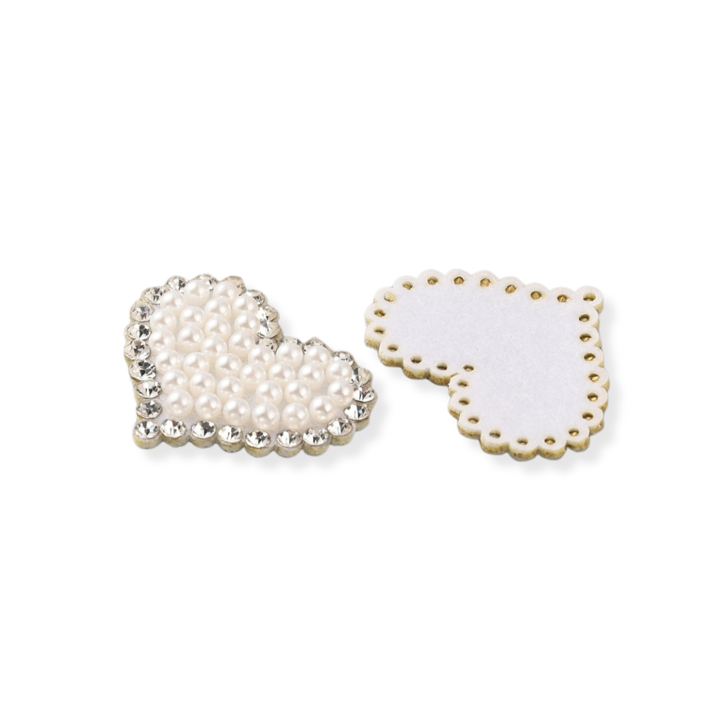 Front & back view of the Beaded Pearl Heart Patch